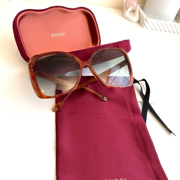 Gucci Havana Brown / Green Butterfly Shape Sunglasses main image 7